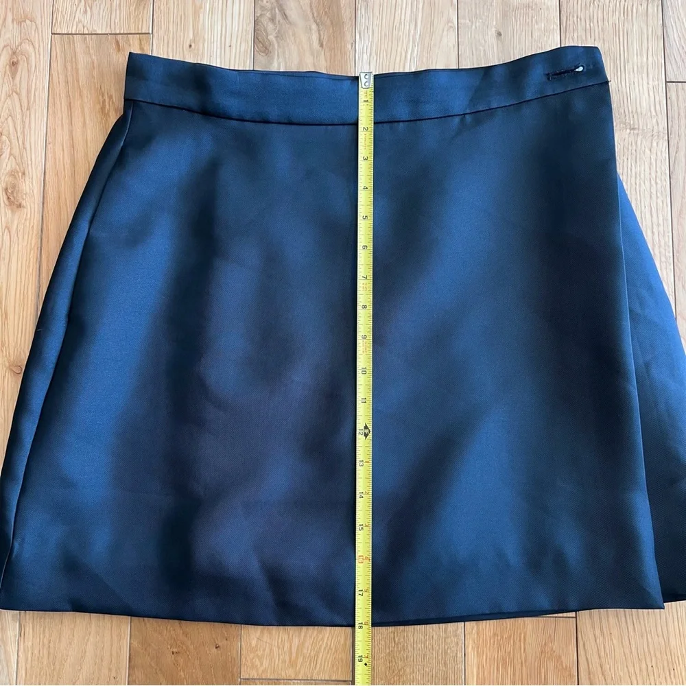 Lee Mathews Penny Black Wrap Mini Skirt Button Closure Pockets Size US 8 - Picture 4 of 8